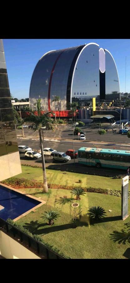 Cullinan Brasilia Flat Particular Em Hotel Junto Ao Shopping - Sem Cafe Εξωτερικό φωτογραφία